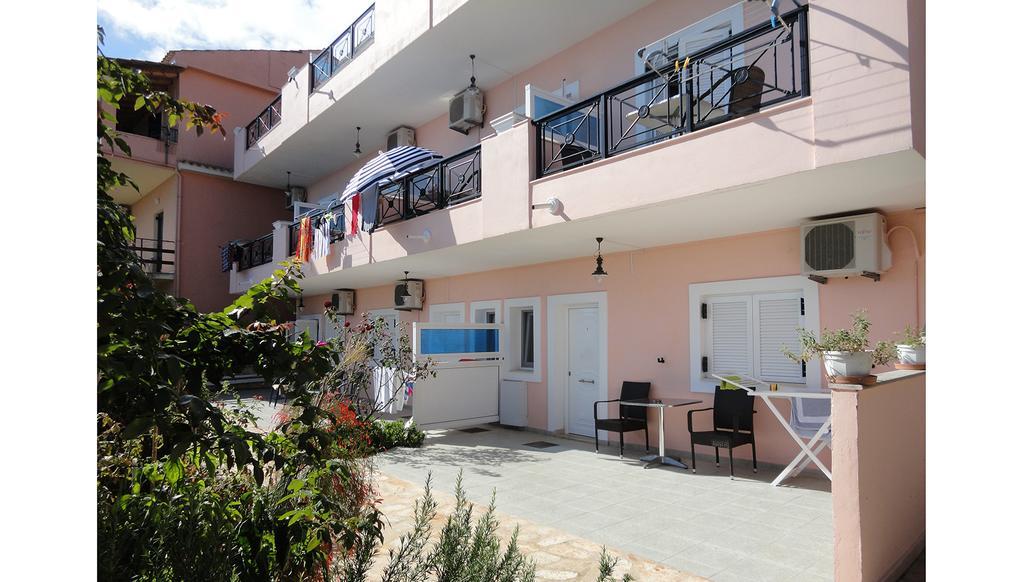 Galini Sea Apartments Benitses  Exterior foto